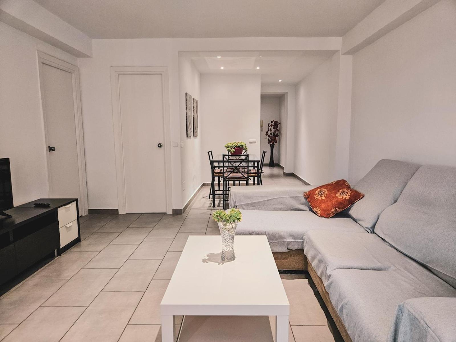 Charming Steps From Marbellas Downtown Pass The Keys Apartament