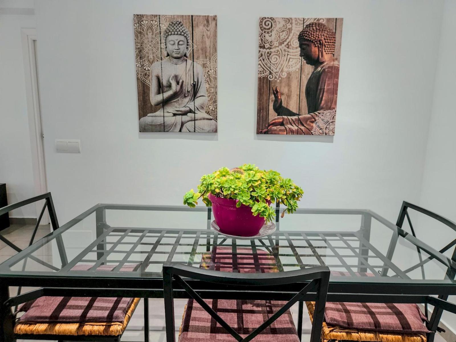 Charming Steps From Marbellas Downtown Pass The Keys Apartament Marbella
