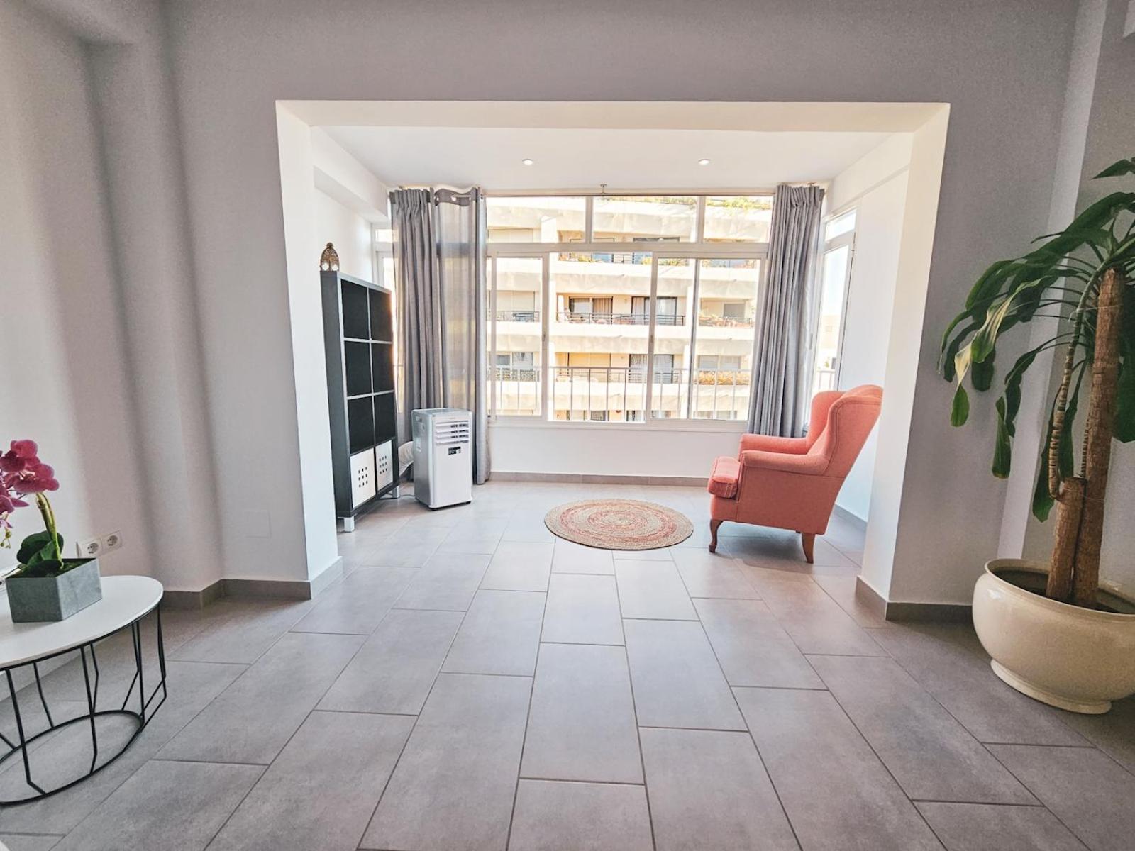Charming Steps From Marbellas Downtown Pass The Keys Appartement *
